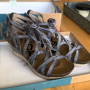 Otbt wedge sandal